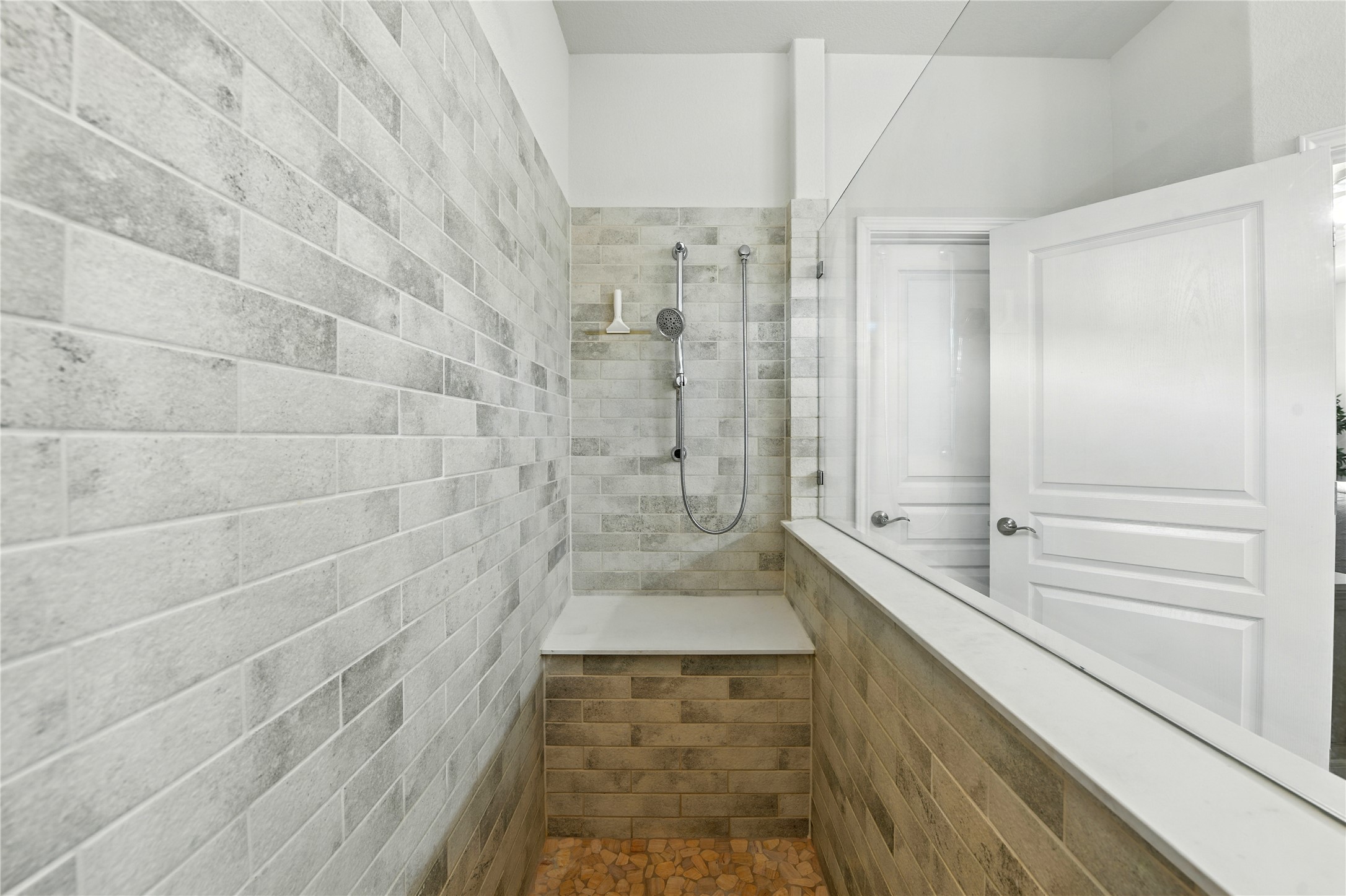 107 Calhoun Lane Georgetown, TX 78633 - Photo 19 of 36 Stunning walk in shower