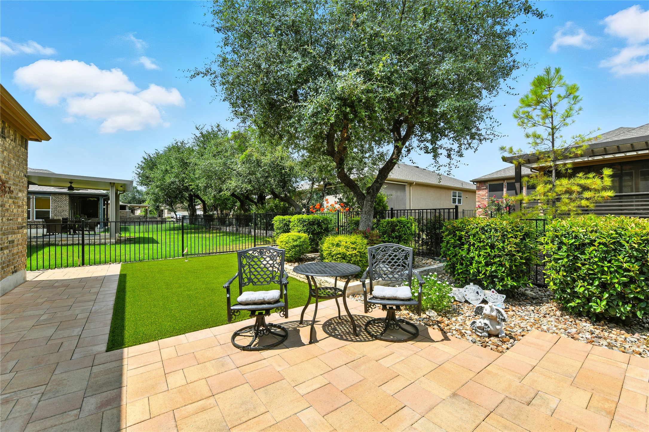 107 Calhoun Lane Georgetown, TX 78633 - Photo 29 of 36 View of low maintenance yard