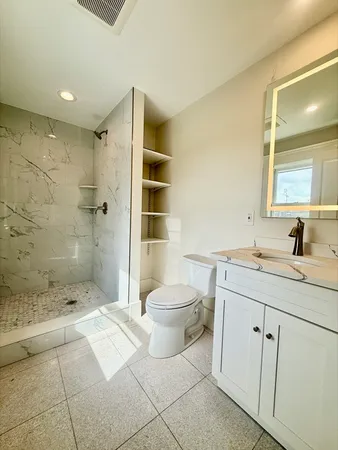 $4,800 | 100 Dartmouth Street, Unit 1, Medford, MA 02155