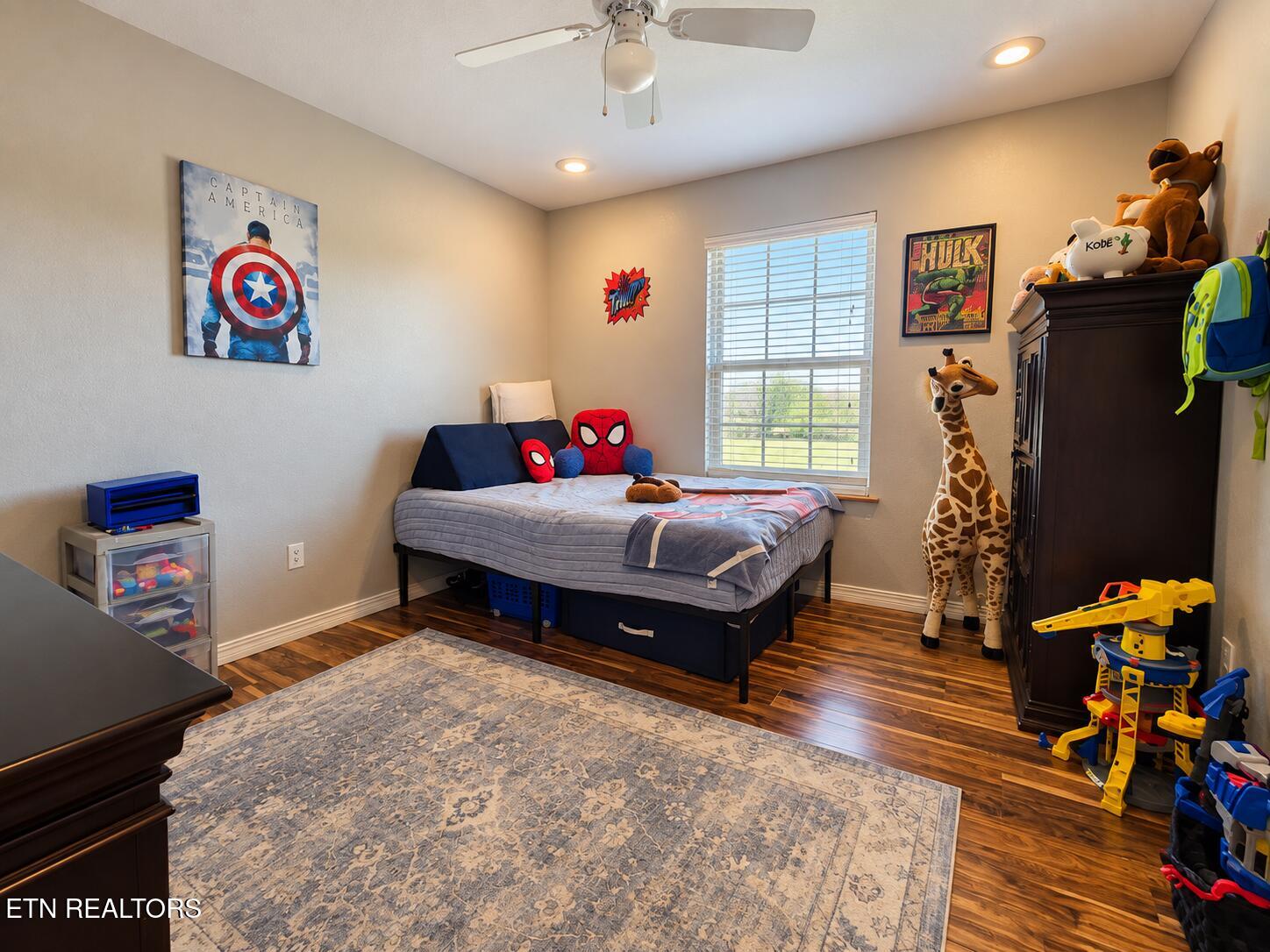 609 South Proctor Boulevard Oneida, TN 37841 - Photo 16 of 25 8