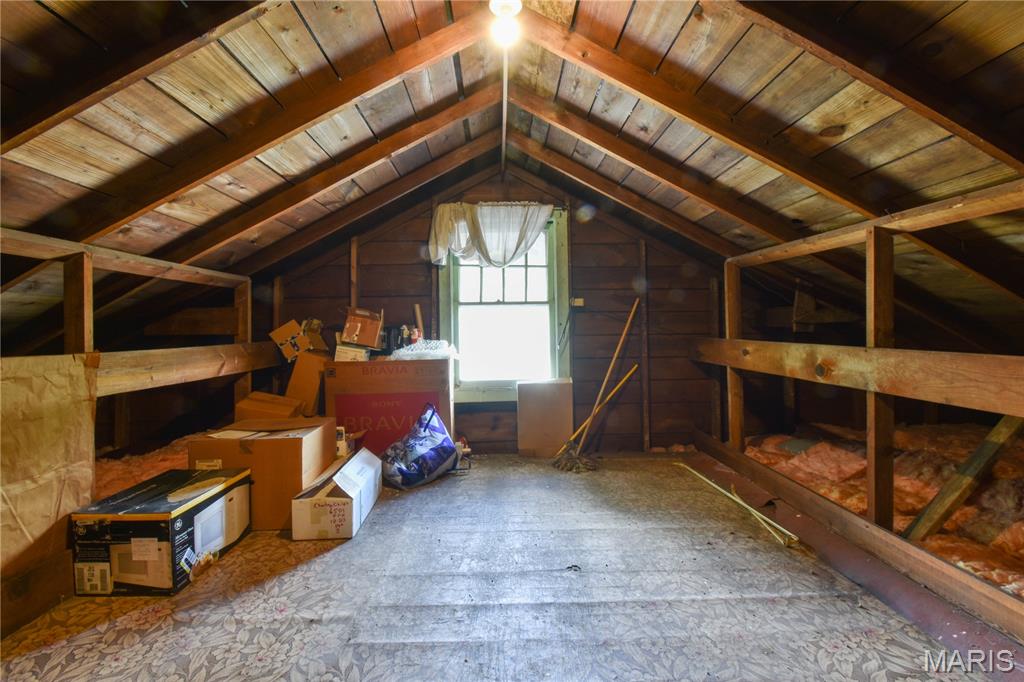 302 South Hackman Street Staunton, IL 62088 - Photo 28 of 38