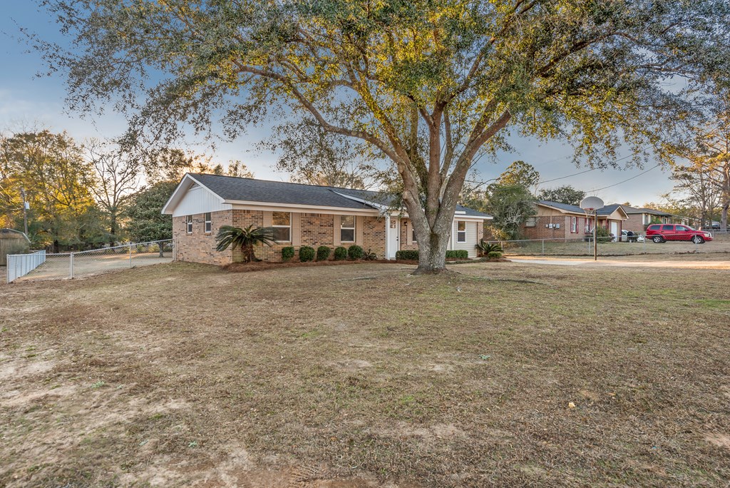 1200 Dean Church Road Ozark, AL 36360 - Photo 2 of 24