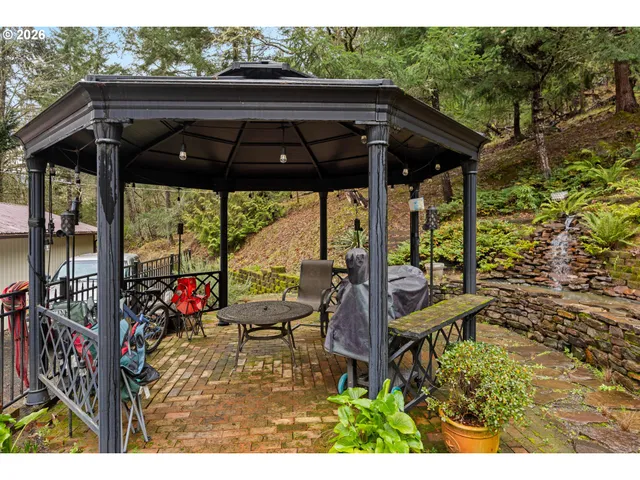 a view of outdoor space yard and patio