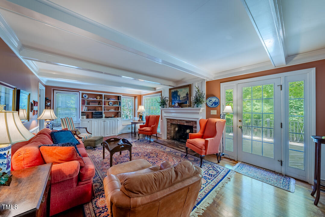 3317 Marblehead Lane Raleigh, NC 27612 - Photo 7 of 42 Living Room