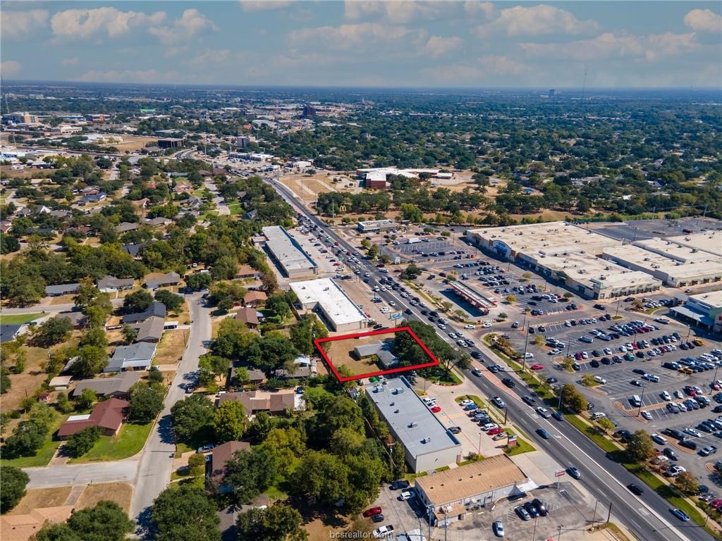 720 East Villa Maria Road Bryan, TX 77802 - Photo 5 of 17