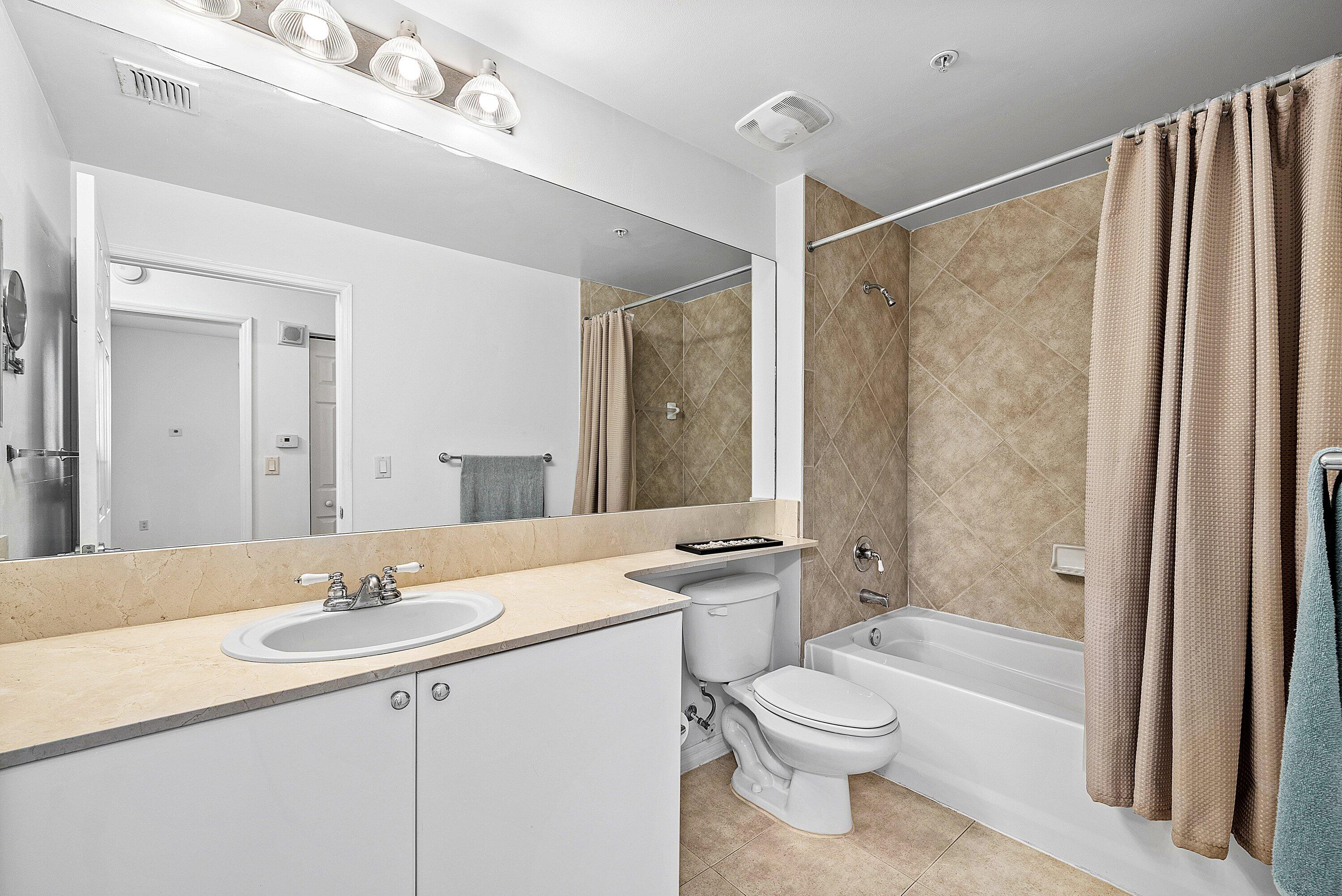 233 South Federal Highway, Unit 404 Boca Raton, FL 33432 - Photo 16 of 34 016-233SouthFederalHighway-404-BocaRaton