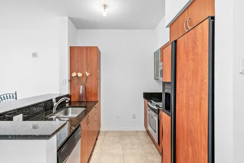 $339,000 | 233 South Federal Highway, Unit 404, Boca Raton, FL 33432