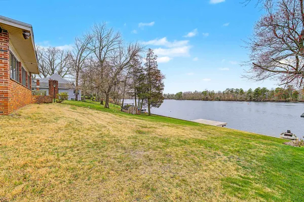 $725,000 | 941 Morningside Drive, Mays Landing, NJ 08330