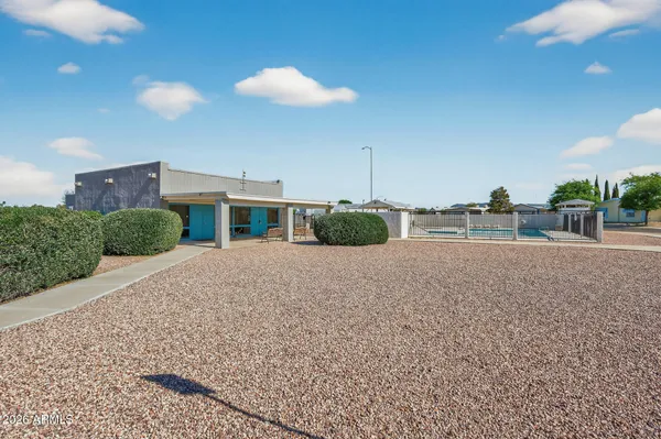 a house view with a outdoor space