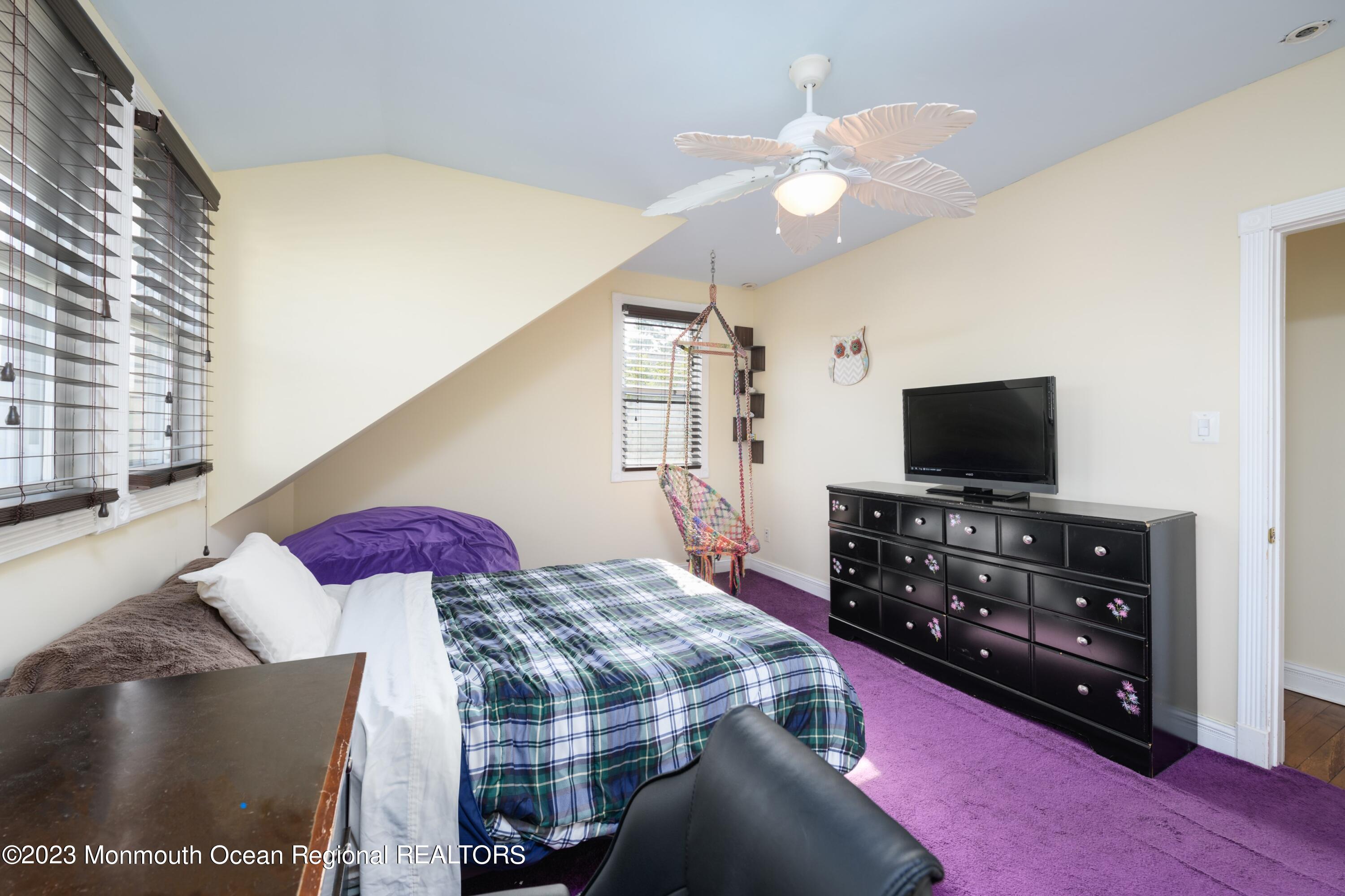 16 Broadway Belford, NJ 07718 - Photo 12 of 16 Bedroom