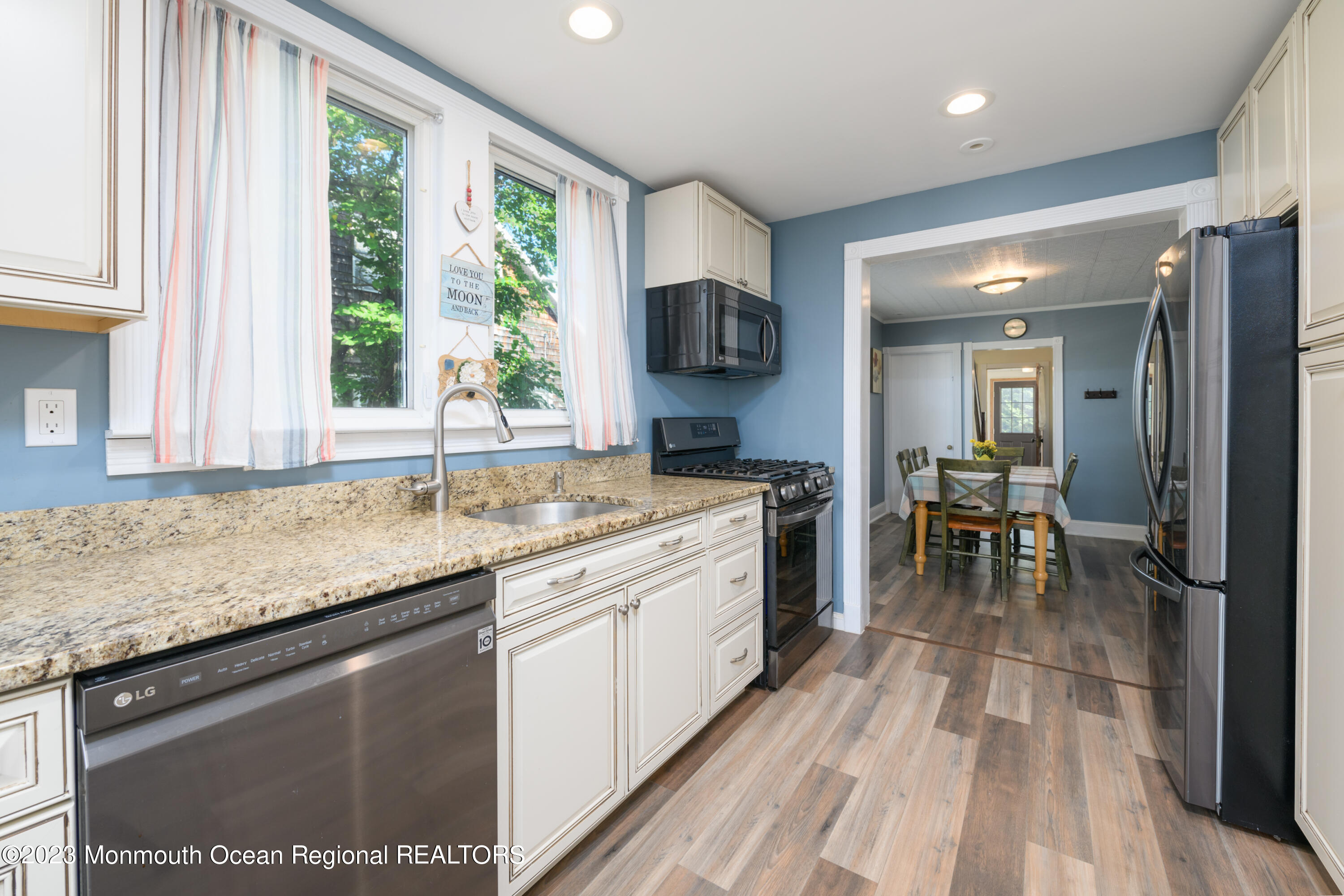 16 Broadway Belford, NJ 07718 - Photo 7 of 16 Updated Kitchen