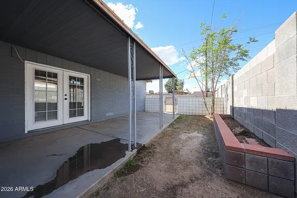 $310,000 | 7616 West Mitchell Drive, Phoenix, AZ 85033