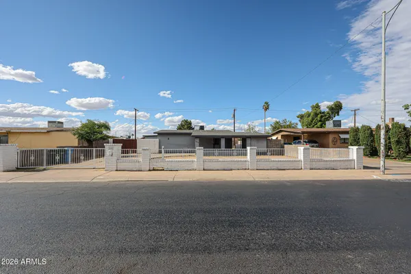 $310,000 | 7616 West Mitchell Drive, Phoenix, AZ 85033
