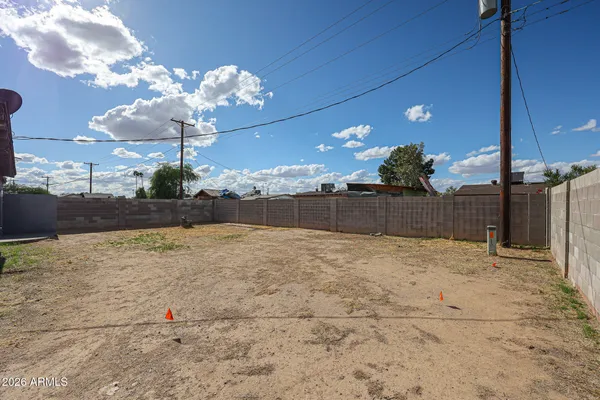 $310,000 | 7616 West Mitchell Drive, Phoenix, AZ 85033