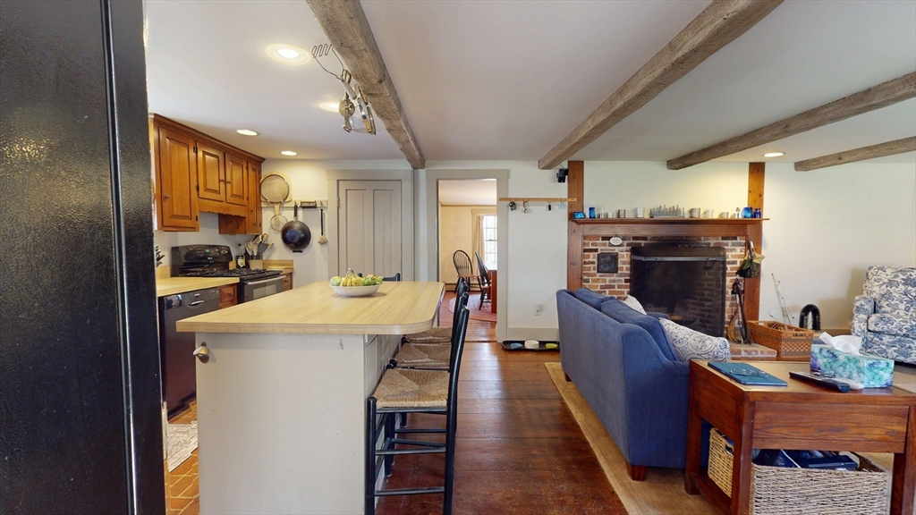 1 Amesbury Road Newton, NH 03858 - Photo 8 of 23 Gallery Image 8