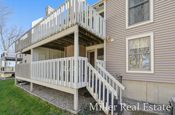 $329,900 | 1532 Liberty Lane, Hastings, MI 49058