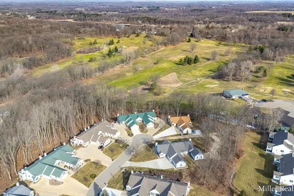 $329,900 | 1532 Liberty Lane, Hastings, MI 49058