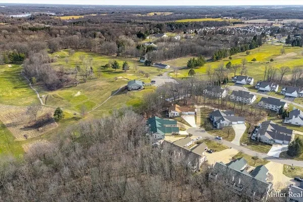 $329,900 | 1532 Liberty Lane, Hastings, MI 49058