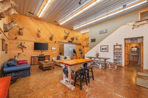 $675,000 | 8109 Highway 189, Baker, FL 32531