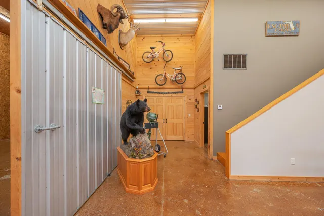 $699,999 | 8109 Highway 189, Baker, FL 32531