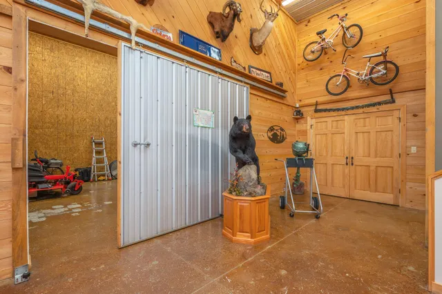 $699,999 | 8109 Highway 189, Baker, FL 32531