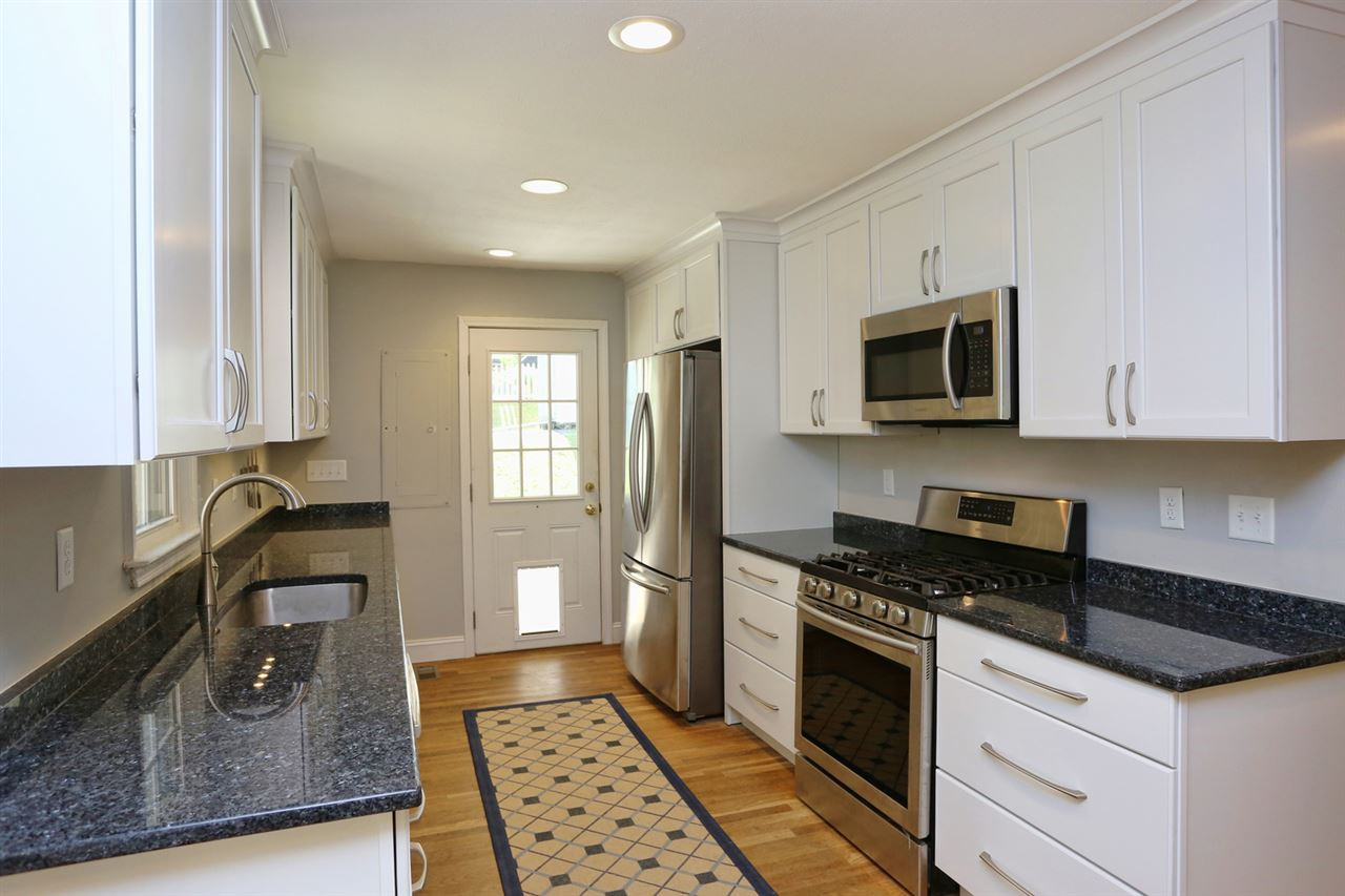 920 Dixie Trail Raleigh, NC 27607 - Photo 8 of 25 Photo 8