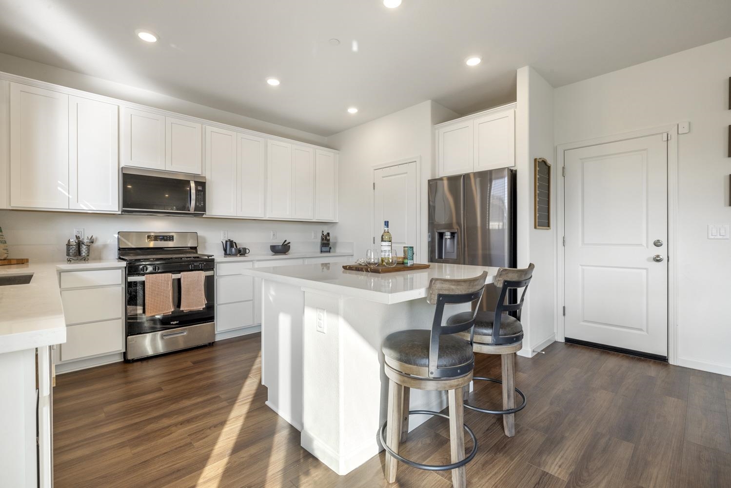 5439 Drawbridge Way Modesto, CA 95357 - Photo 16 of 43