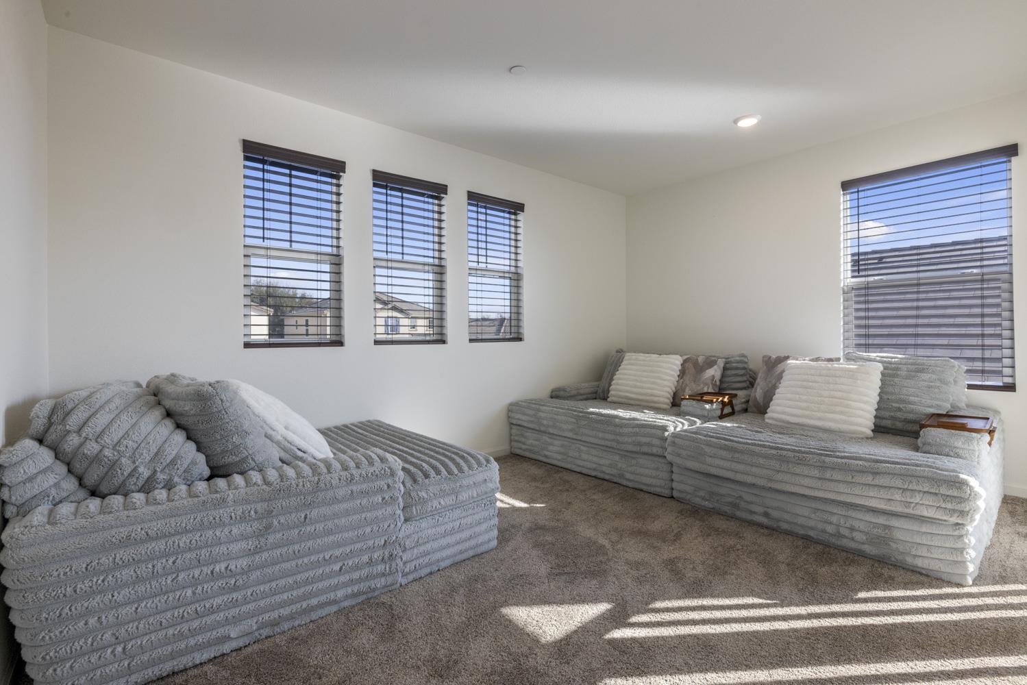 5439 Drawbridge Way Modesto, CA 95357 - Photo 24 of 43