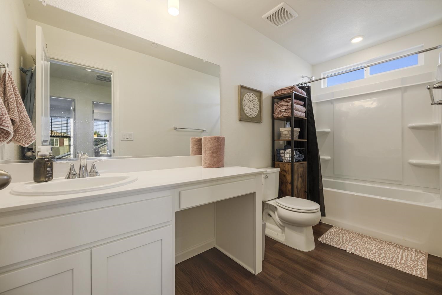 5439 Drawbridge Way Modesto, CA 95357 - Photo 33 of 43