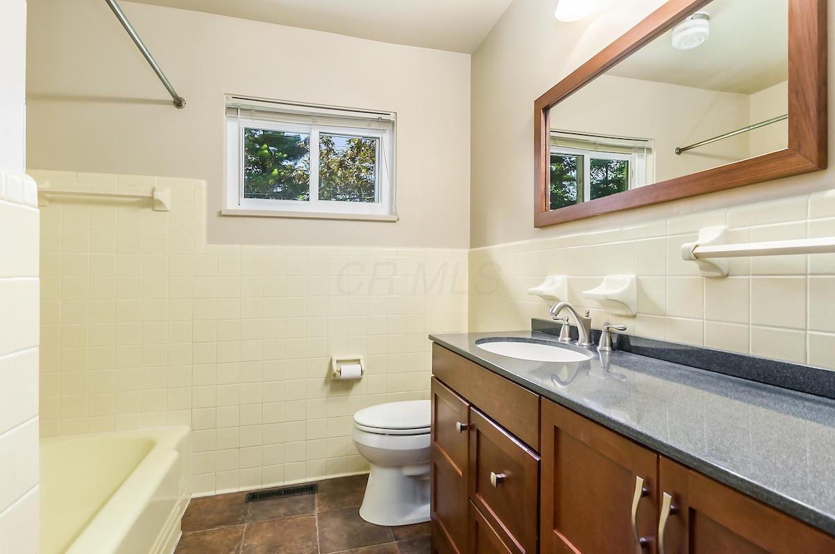4688 Glendon Road Columbus, OH 43229 - Photo 11 of 35 Gallery Image 11