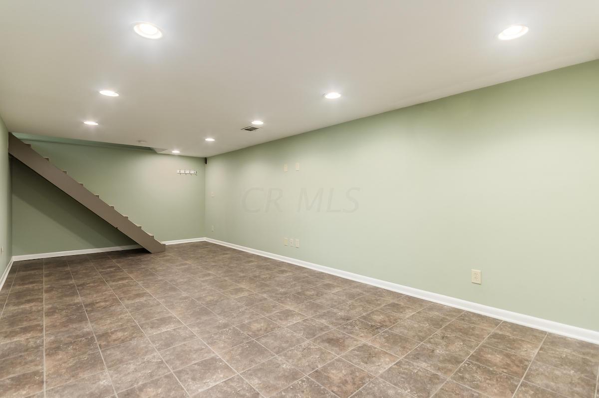 4688 Glendon Road Columbus, OH 43229 - Photo 19 of 35 Gallery Image 19