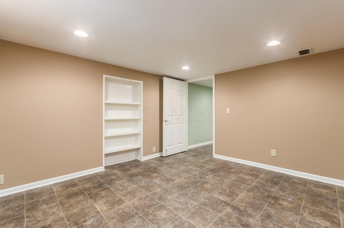 4688 Glendon Road Columbus, OH 43229 - Photo 22 of 35 Gallery Image 22