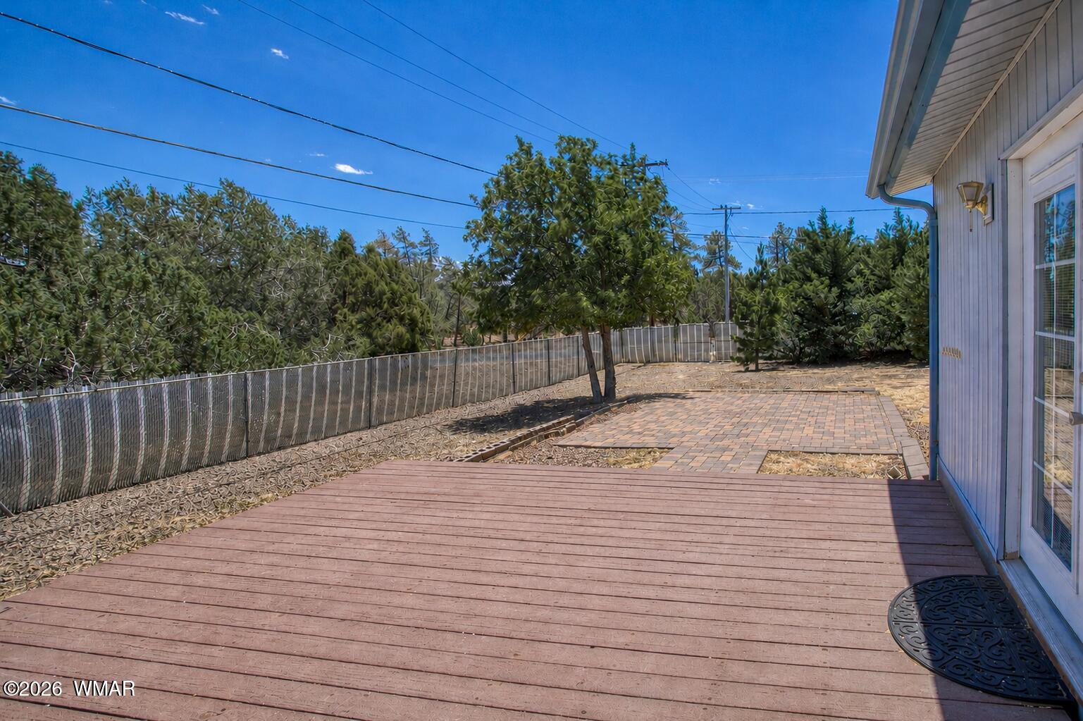 411 West Stratton Show Low, AZ 85901 - Photo 25 of 47 a view of a backyard