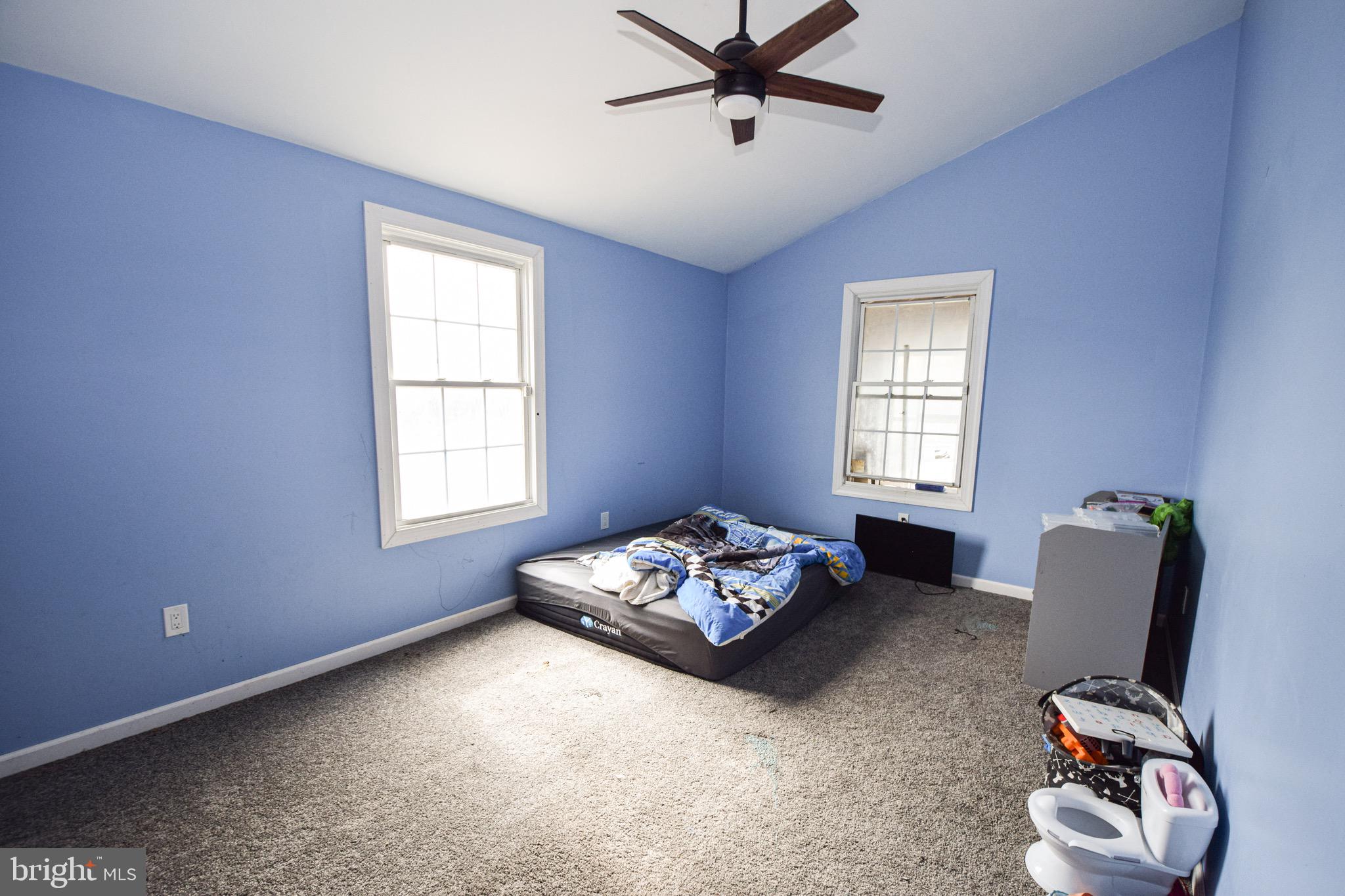 2707 McComas Avenue Baltimore, MD 21222 - Photo 22 of 31 a living room with furniture and window