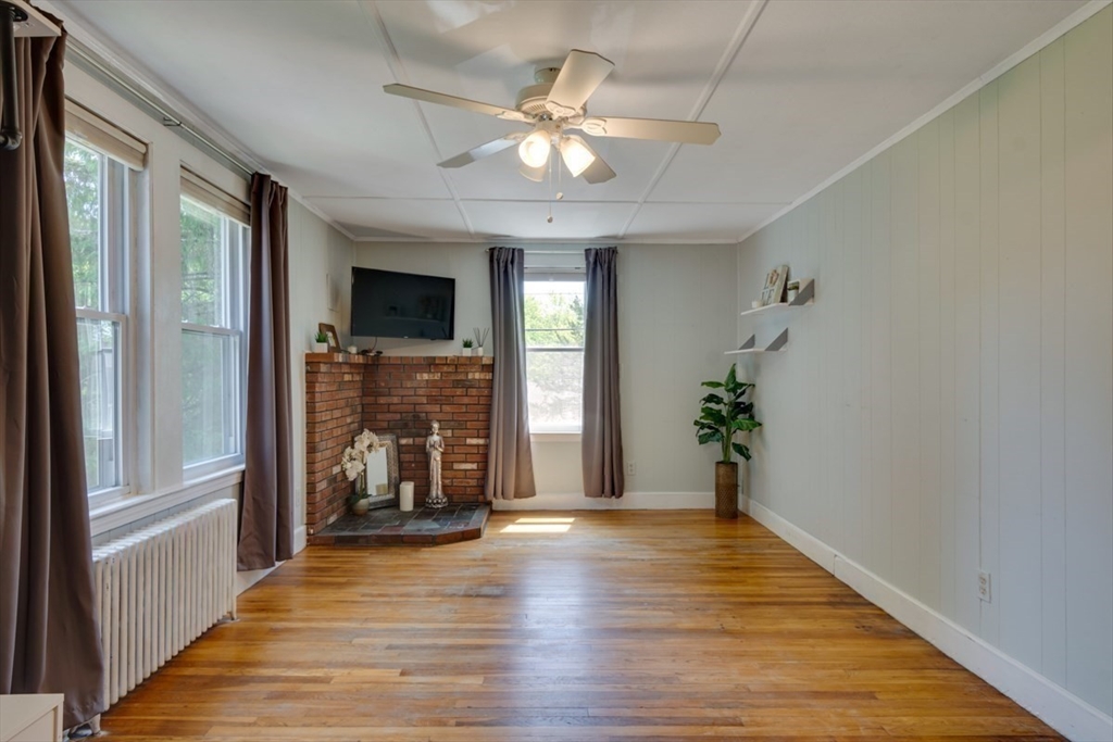 45 Riveredge Road Billerica, MA 01862 - Photo 15 of 34