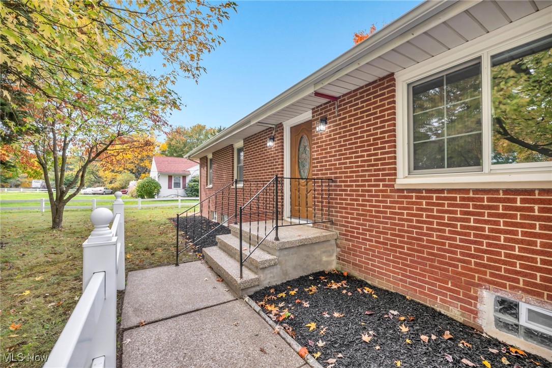 4977 Middle Ridge Road Perry, OH 44081 - Photo 4 of 48