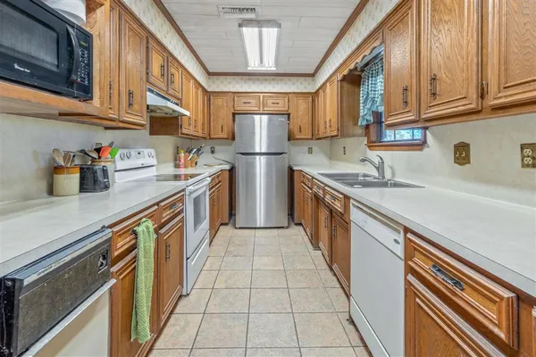 $249,500 | 1642 Gene Sonnier Road, Vinton, LA 70668