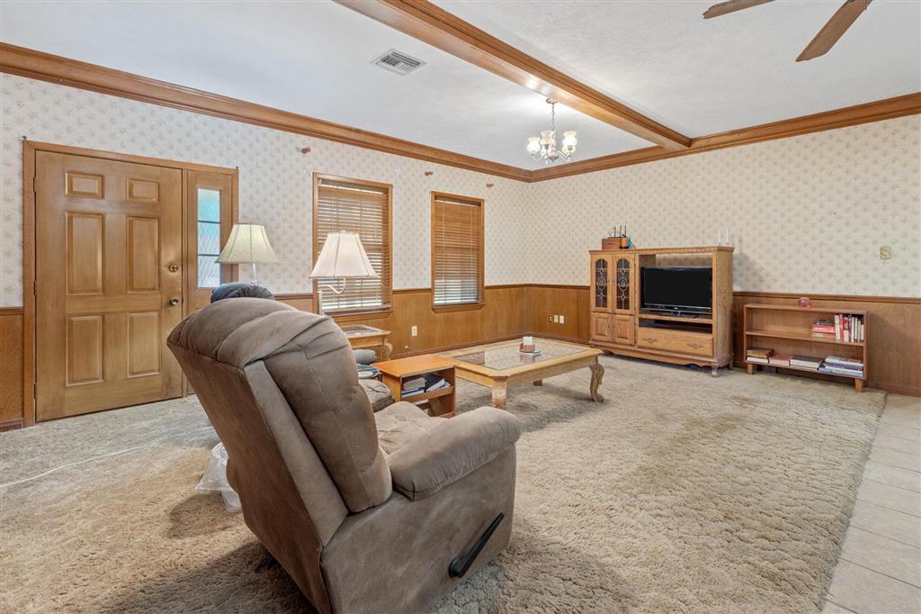 1642 Gene Sonnier Road Vinton, LA 70668 - Photo 9 of 25