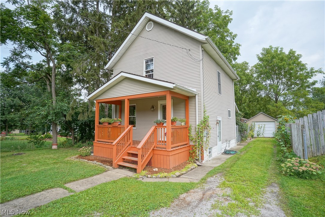 987 West Waterloo Road Akron, OH 44314 - Photo 1 of 32