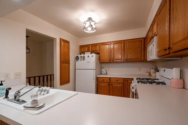 $290,000 | 2223 Mapleton Street Northeast, Grand Rapids, MI 49505