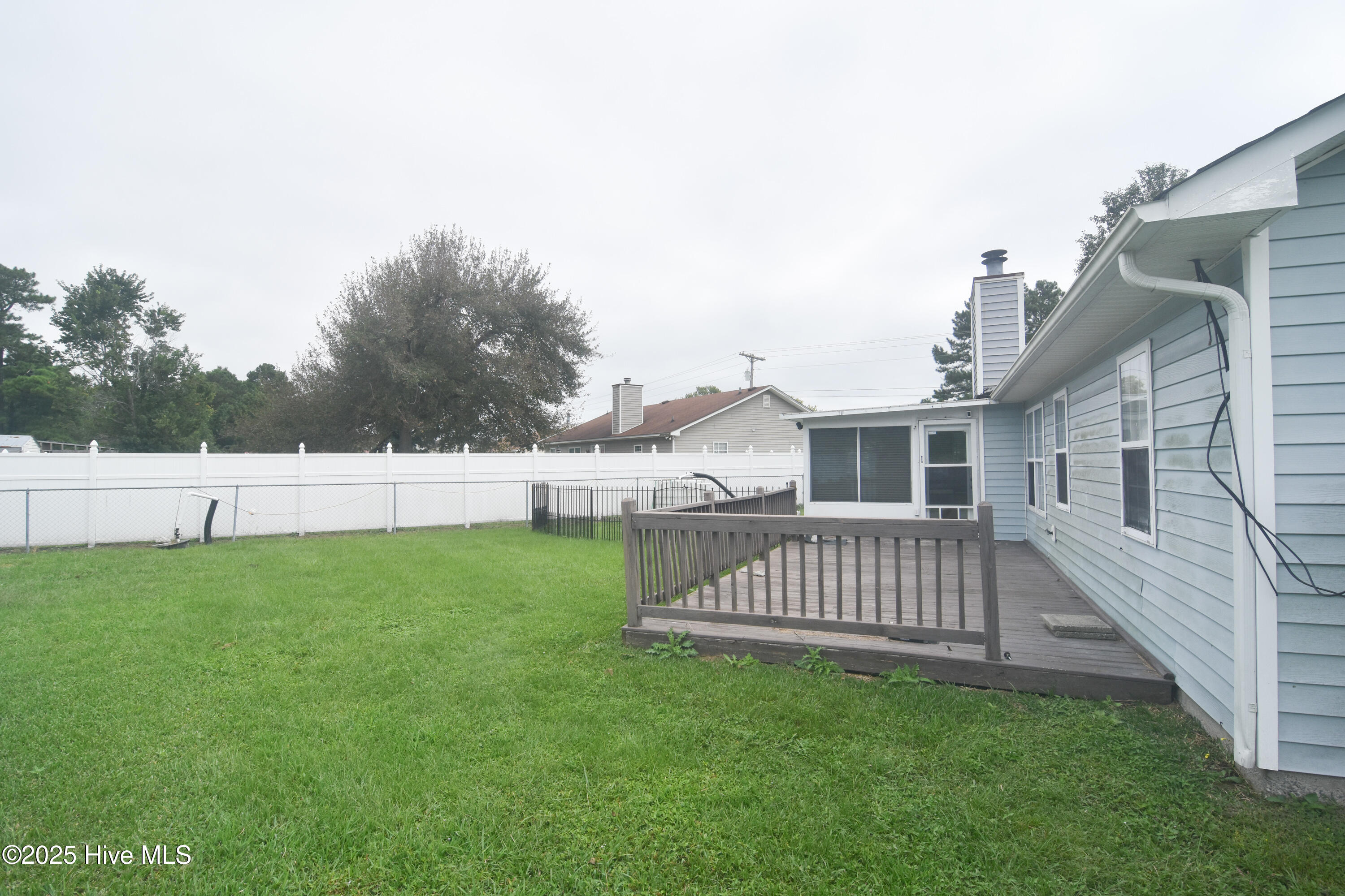 409 Rice Lane Havelock, NC 28532 - Photo 17 of 25 Exterior Back