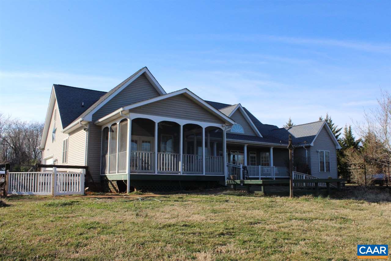 12278 Robin Road Culpeper, VA 22701 - Photo 3 of 26 Gallery Image 3