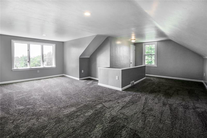 159 Gass Road Pittsburgh, PA 15229 - Photo 14 of 24 Gallery Image 14