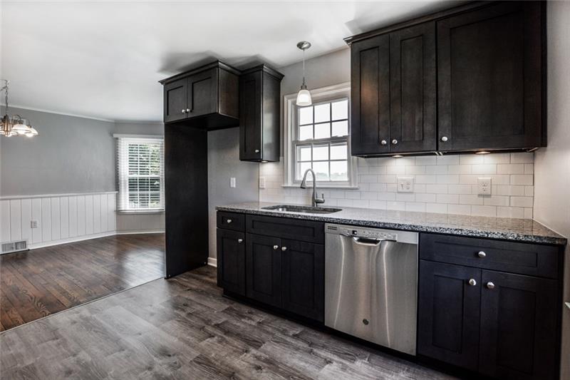 159 Gass Road Pittsburgh, PA 15229 - Photo 8 of 24 Gallery Image 8