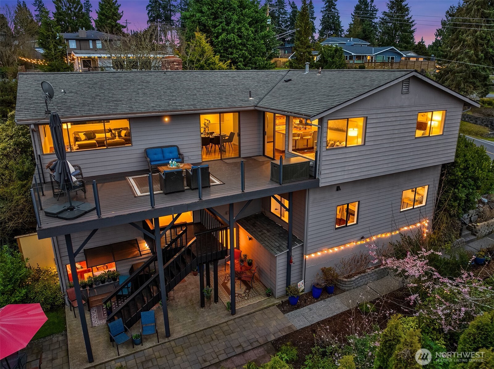 7407 180th Street Southwest Edmonds, WA 98026 - Photo 3 of 36