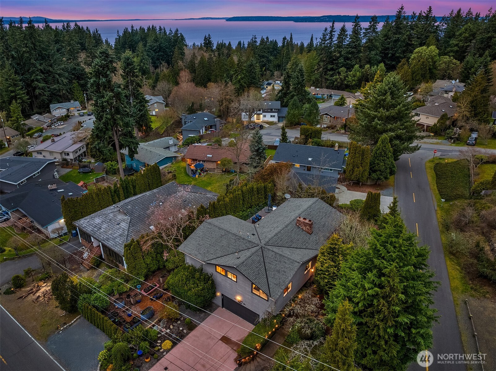 7407 180th Street Southwest Edmonds, WA 98026 - Photo 33 of 36