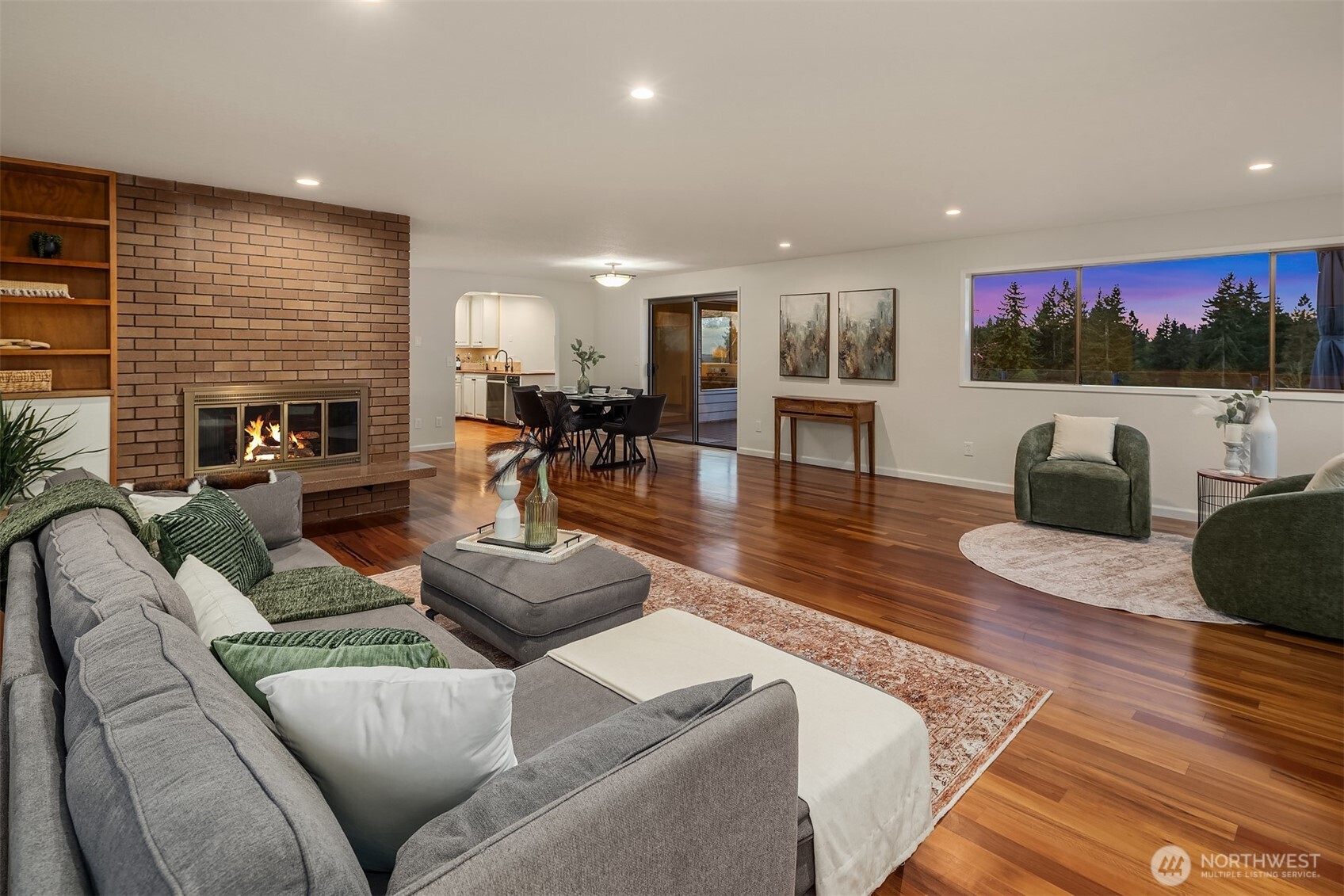 7407 180th Street Southwest Edmonds, WA 98026 - Photo 5 of 36