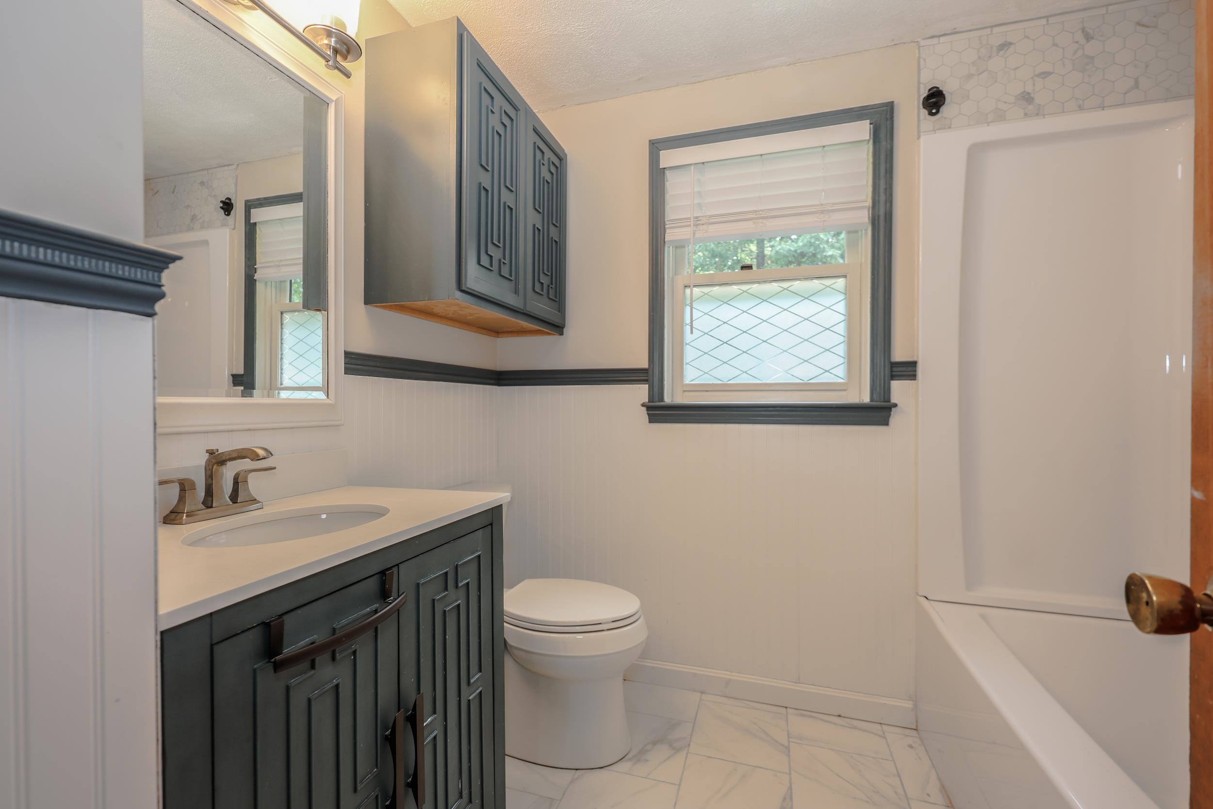 1 Jessica Lane Derry, NH 03038 - Photo 31 of 47