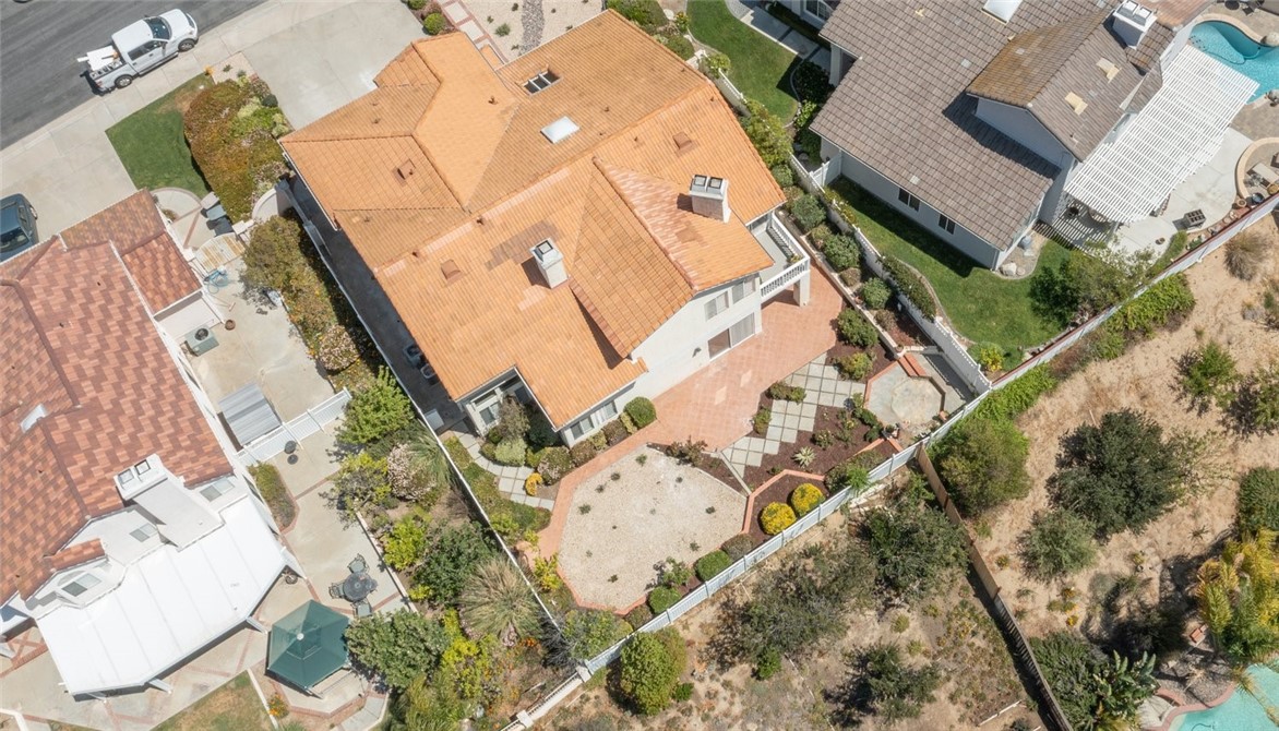 31895 Dane Court Temecula, CA 92591 - Photo 45 of 48 an aerial view of a house with a yard