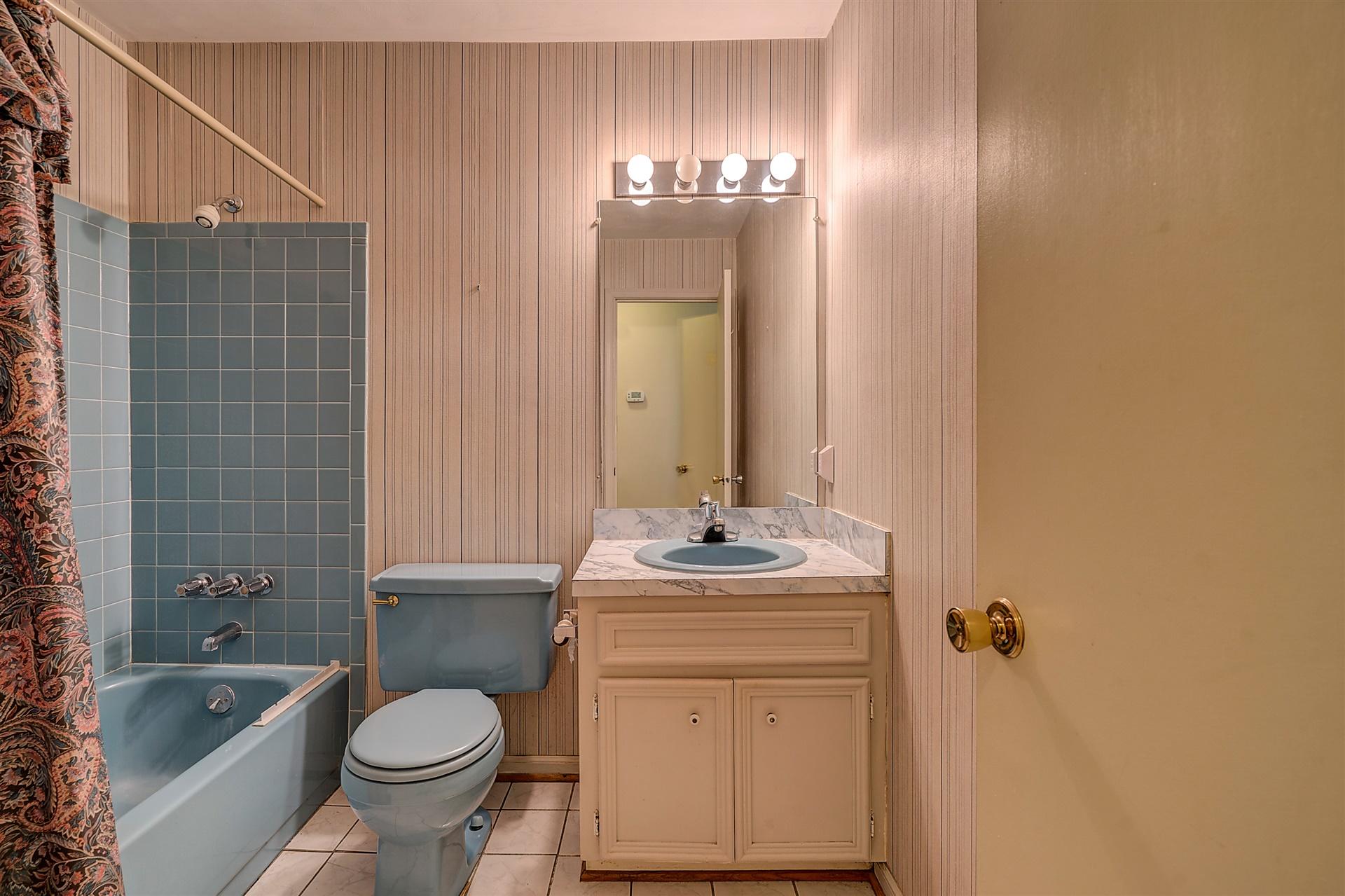 306 Highfield Road Salem, VA 24153 - Photo 10 of 26 08-DSC00041_2_3_4_5